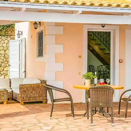 Irida Vilă Nydri (Lefkada)